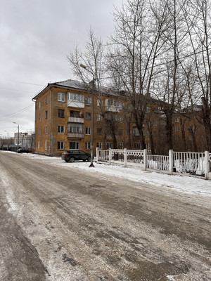 Продам трехкомнатную (3-комн.) квартиру, Гвардейская ул, 67, Нижний Тагил г