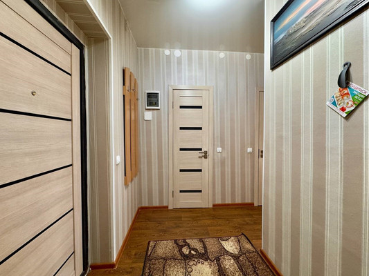 Продам двухкомнатную (2-комн.) квартиру, 60 лет СССР ул, 27, Алушта г