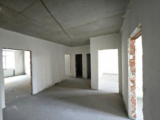 Продам многокомнатную квартиру, Тлостанова ул, 28кб, Нальчик г