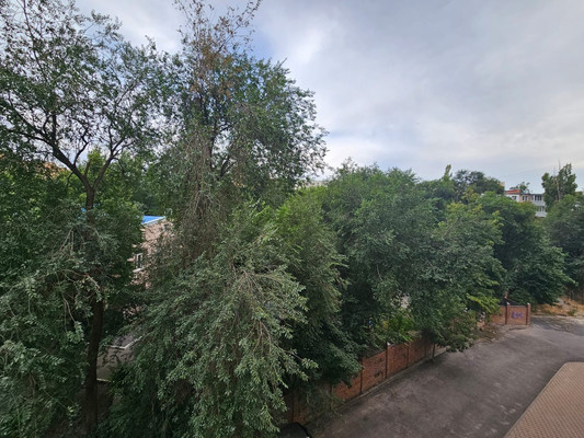 Продам трехкомнатную (3-комн.) квартиру, Ленина пр-кт, 105Г, Ростов-на-Дону г