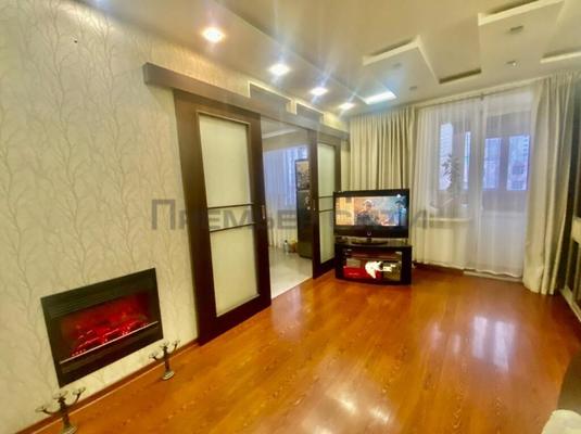 Продам однокомнатную (1-комн.) квартиру, Сиреневый б-р, 2, Калуга г
