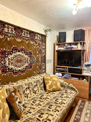 Продам двухкомнатную (2-комн.) квартиру, Гурьянова ул, 10к2, Калуга г