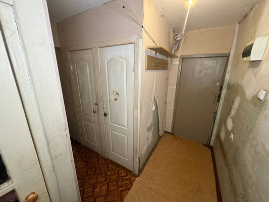 Продам трехкомнатную (3-комн.) квартиру, Таежный мкр, 1, Комсомольск-на-Амуре г