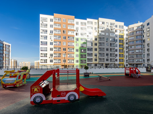 Сдам двухкомнатную (2-комн.) квартиру, Батурина ул, 131, Симферополь г