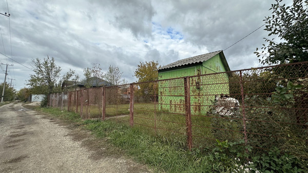 Продам участок 5 соток, Фермерское хоз., Волгоградский (Россиянка снт) проезд, 12, Армавир г, 0 км от города