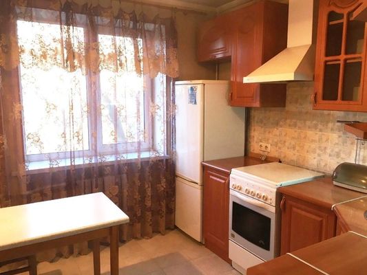 Сдам однокомнатную (1-комн.) квартиру, Гурьянова ул, 27, Белоусово г