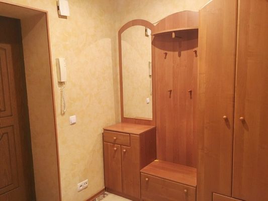 Сдам однокомнатную (1-комн.) квартиру, Гурьянова ул, 27, Белоусово г