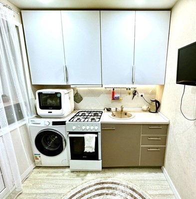 Продам двухкомнатную (2-комн.) квартиру, Пролетарский пер, 10а, Киров г