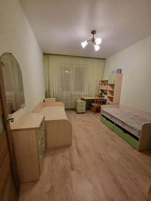 Продам двухкомнатную (2-комн.) квартиру, Горького ул, 79к2, Королев г