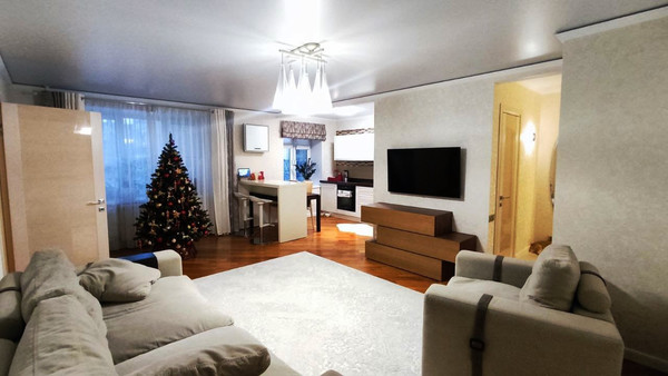 Продам трехкомнатную (3-комн.) квартиру, Большая Зеленовская ул, 62/2, Подольск г