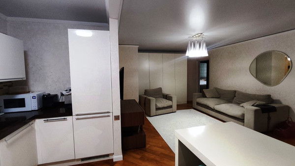 Продам трехкомнатную (3-комн.) квартиру, Большая Зеленовская ул, 62/2, Подольск г