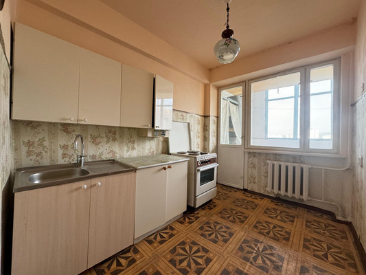 Продам трехкомнатную (3-комн.) квартиру, Ахохова ул, 96А, Нальчик г