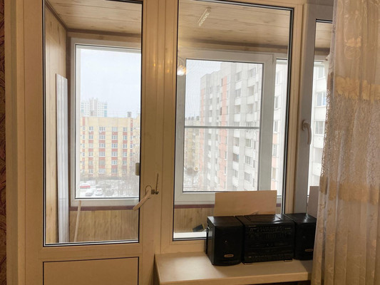 Продам однокомнатную (1-комн.) квартиру, 1-й мкр, 9, имени Свердлова гп