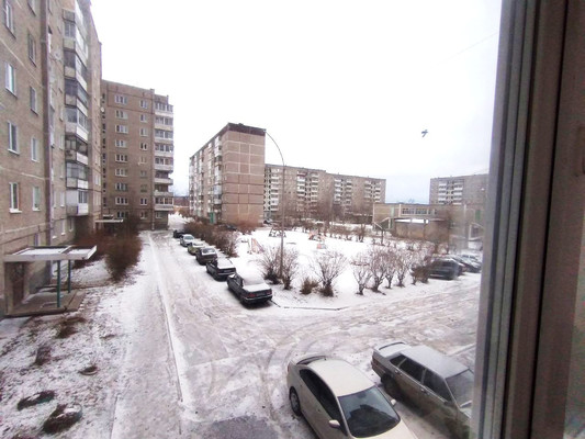 Продам многокомнатную квартиру, Юности ул, 49, Нижний Тагил г