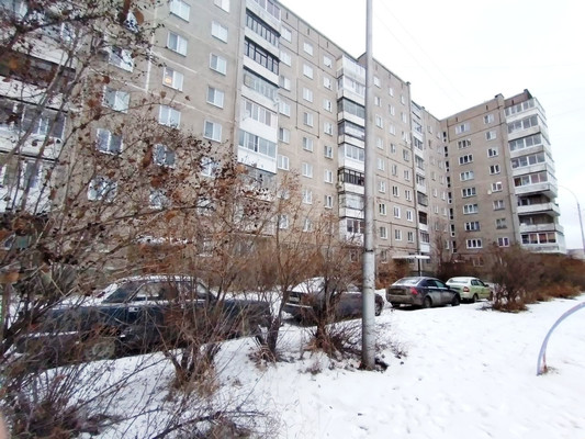 Продам многокомнатную квартиру, Юности ул, 49, Нижний Тагил г