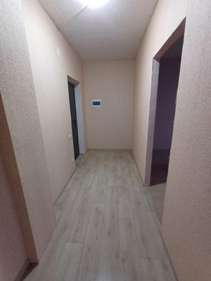 Продам однокомнатную (1-комн.) квартиру, Батурина ул, 13б, Симферополь г