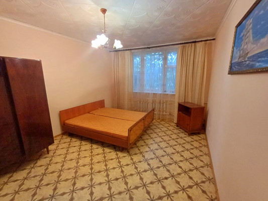 Продам двухкомнатную (2-комн.) квартиру, Комарова ул, 14, Песчаное с