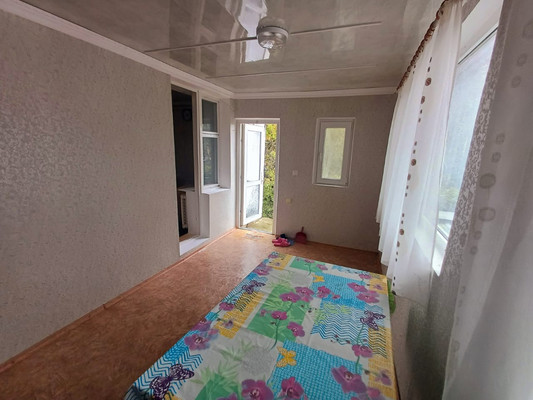 Продам двухкомнатную (2-комн.) квартиру, Комарова ул, 14, Песчаное с