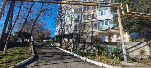 Продам двухкомнатную (2-комн.) квартиру, Комсомольская ул, 19, Туапсе г
