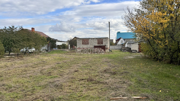 Продам участок 7 соток, Лебединая ул, 34, Крымск г, 0 км от города