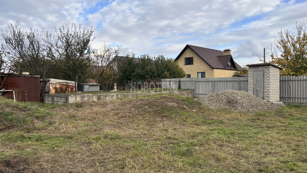 Продам участок 7 соток, Лебединая ул, 34, Крымск г, 0 км от города