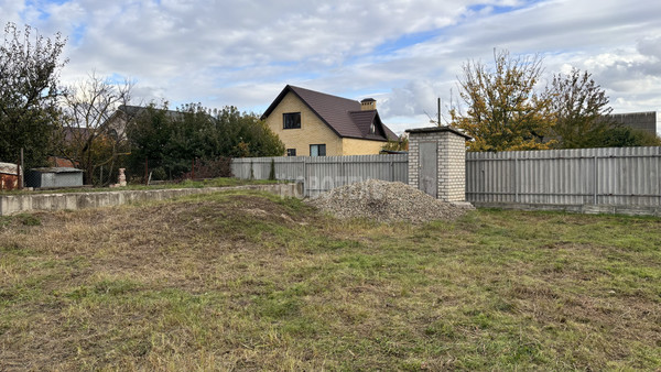 Продам участок 7 соток, Лебединая ул, 34, Крымск г, 0 км от города