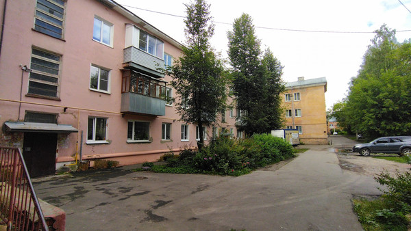 Продам двухкомнатную (2-комн.) квартиру, Шувандиной ул, 119, Иваново г