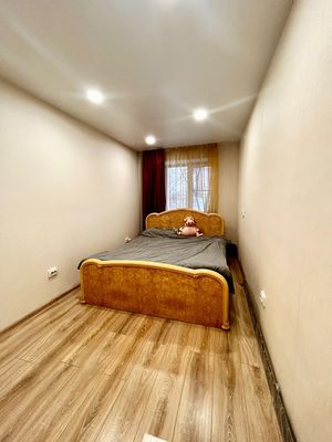 Продам двухкомнатную (2-комн.) квартиру, Тургенева ул, 3, Киров г