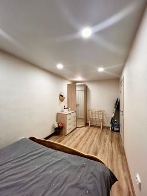 Продам двухкомнатную (2-комн.) квартиру, Тургенева ул, 3, Киров г
