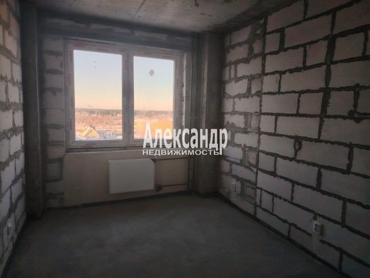 Продам двухкомнатную (2-комн.) квартиру, 33, Романовка п