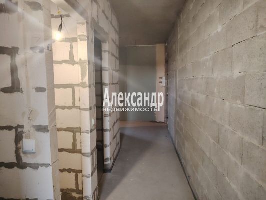Продам двухкомнатную (2-комн.) квартиру, 33, Романовка п