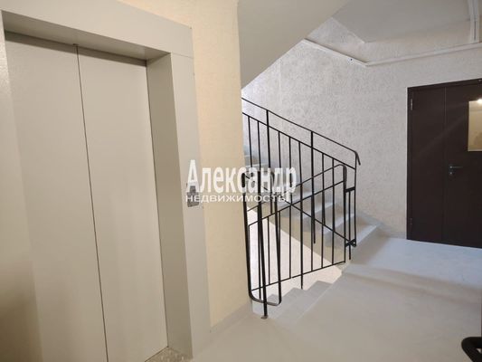 Продам двухкомнатную (2-комн.) квартиру, 33, Романовка п