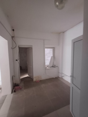 Продам коммерческое помещение 60 м2, Пушкина ул, 12, Симферополь г