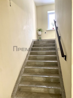 Продам двухкомнатную (2-комн.) квартиру, Фомушина ул, 3, Калуга г