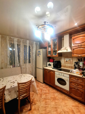 Продам двухкомнатную (2-комн.) квартиру, Подольская ул, 7а, Северово д