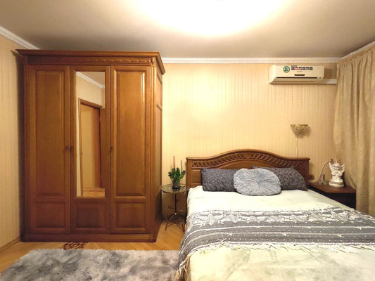 Продам двухкомнатную (2-комн.) квартиру, Подольская ул, 7а, Северово д