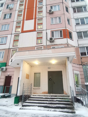 Продам двухкомнатную (2-комн.) квартиру, Подольская ул, 7а, Северово д