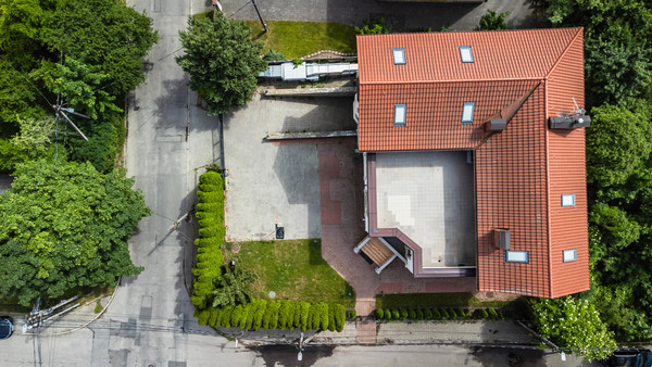 Продам офисное помещение 710,4 м2, Ватутина ул, 18, Калининград г