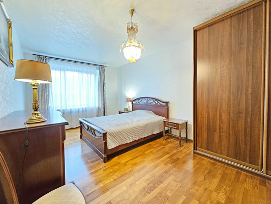 Продам двухкомнатную (2-комн.) квартиру, Малое ш, 3, Рязань г