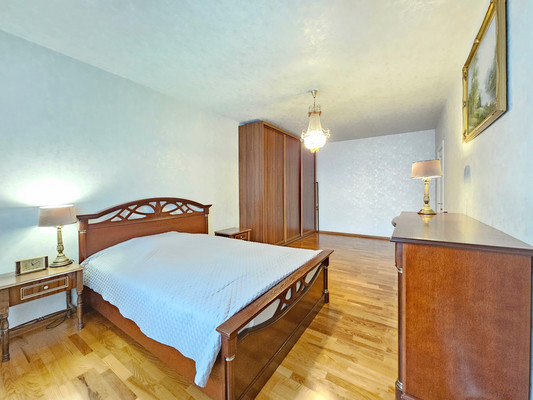 Продам двухкомнатную (2-комн.) квартиру, Малое ш, 3, Рязань г
