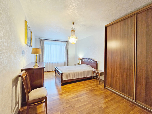 Продам двухкомнатную (2-комн.) квартиру, Малое ш, 3, Рязань г