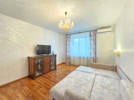Продам двухкомнатную (2-комн.) квартиру, Малое ш, 3, Рязань г