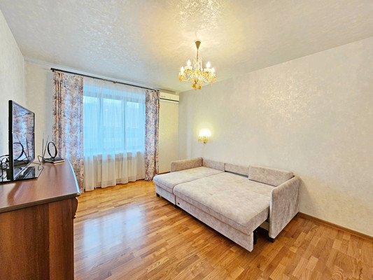 Продам двухкомнатную (2-комн.) квартиру, Малое ш, 3, Рязань г
