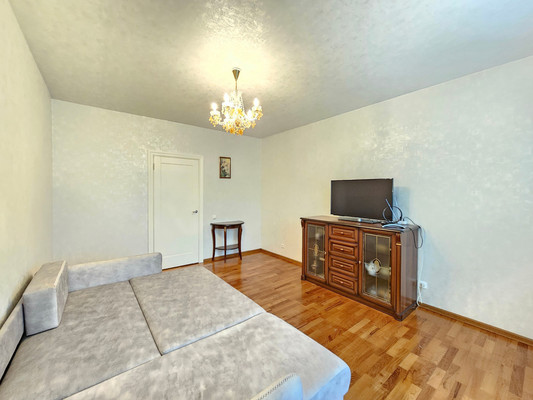 Продам двухкомнатную (2-комн.) квартиру, Малое ш, 3, Рязань г