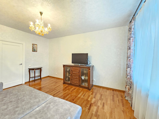 Продам двухкомнатную (2-комн.) квартиру, Малое ш, 3, Рязань г