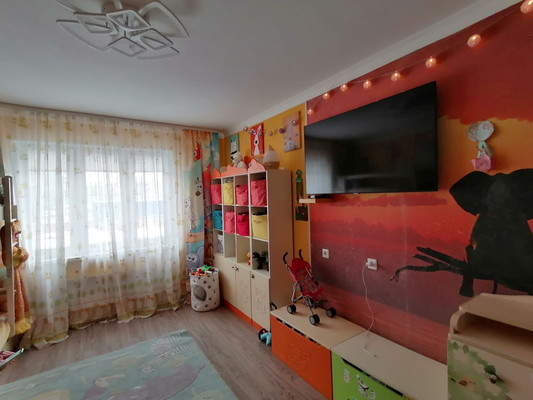 Продам двухкомнатную (2-комн.) квартиру, Фабричная (Поселок Пироговский мкр) ул, 15, Мытищи г