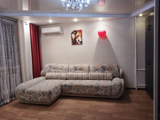 Продам трехкомнатную (3-комн.) квартиру, Ташкентская ул, 107, Иваново г