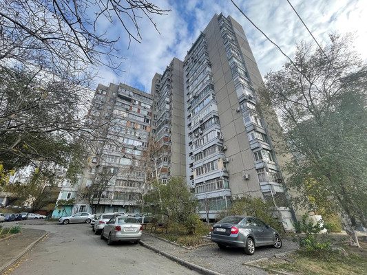 Продам трехкомнатную (3-комн.) квартиру, Грибоедовский пер, 4, Ростов-на-Дону г