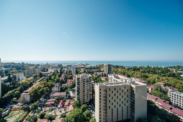 Продам трехкомнатную (3-комн.) квартиру, Воровского (Центральный р-н) ул, 41, Сочи г