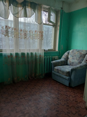 Продам комнату в 5-комн. квартире, Александра Корсунова пр-кт, 36к2, Великий Новгород г